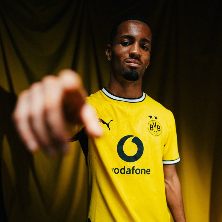 英媒：恩瓦内里租借协议中含召回条款，阿森纳可在1月召回球员